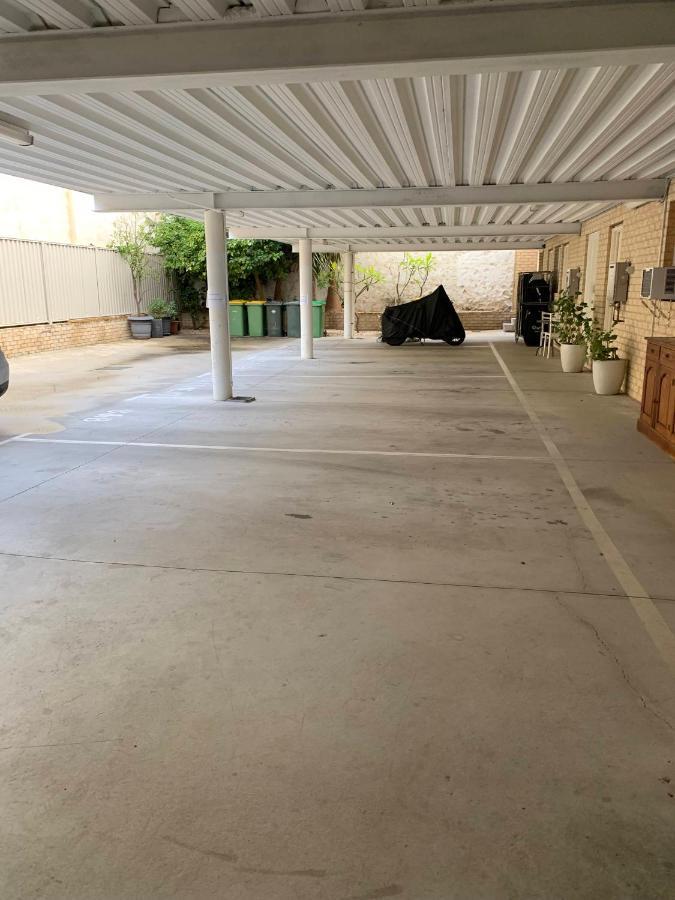 West Perth Arundels Boutique Accommodation מראה חיצוני תמונה