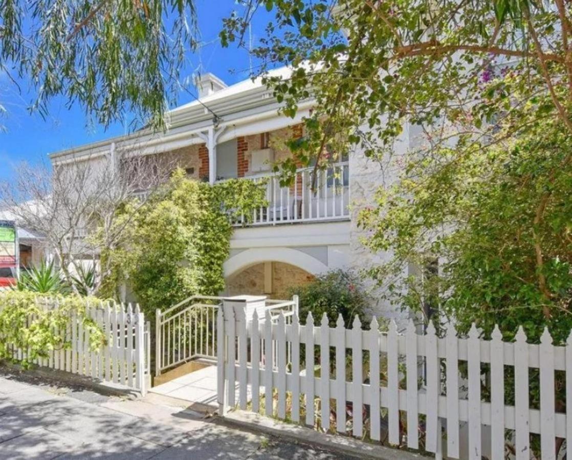West Perth Arundels Boutique Accommodation מראה חיצוני תמונה