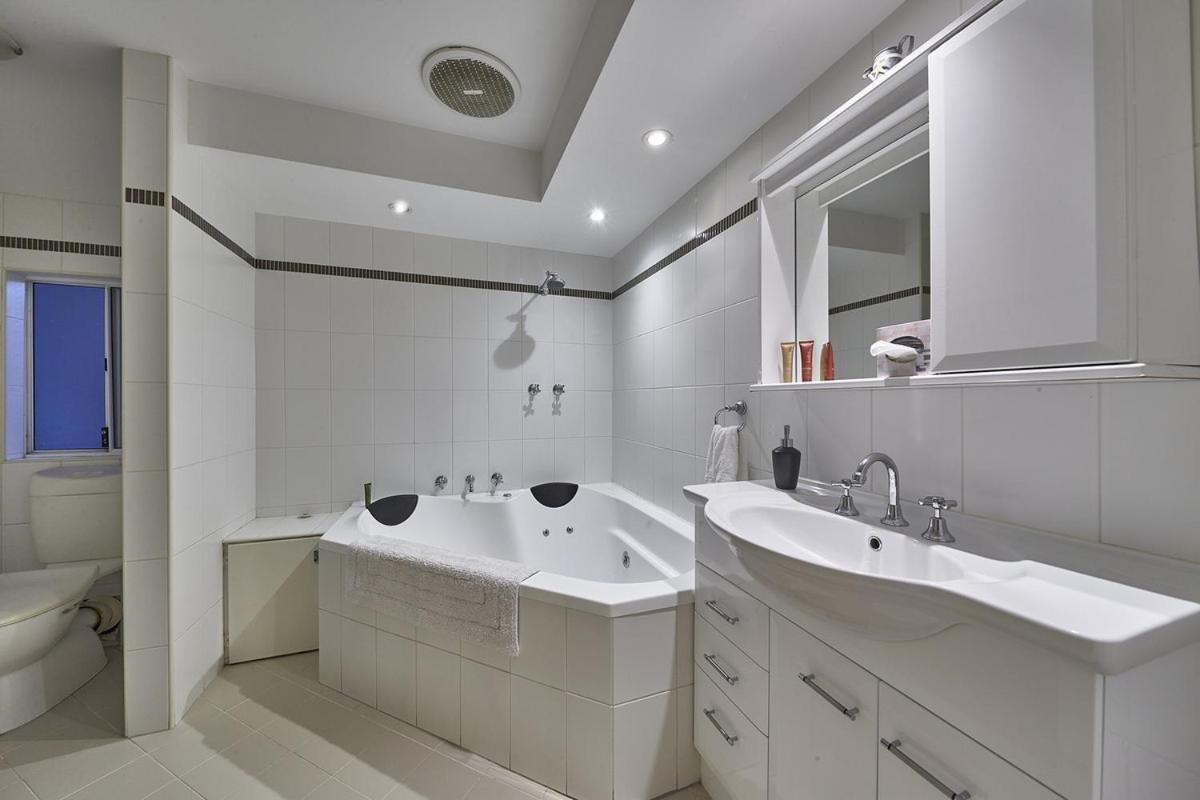West Perth Arundels Boutique Accommodation מראה חיצוני תמונה
