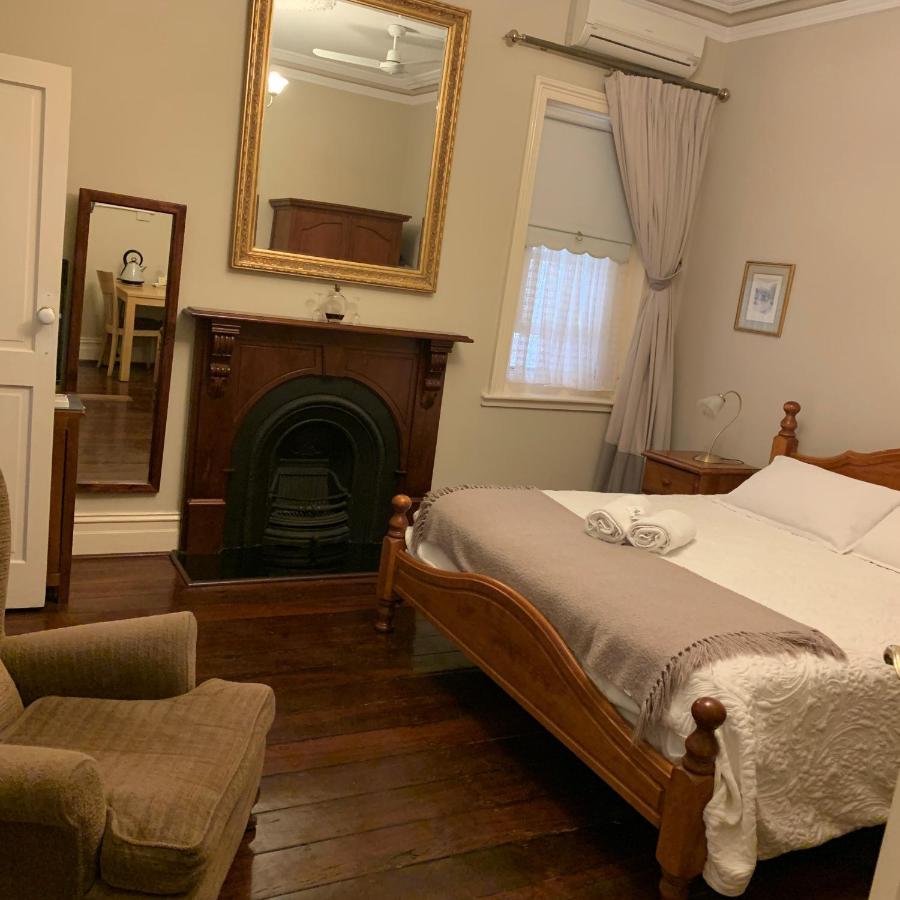West Perth Arundels Boutique Accommodation מראה חיצוני תמונה