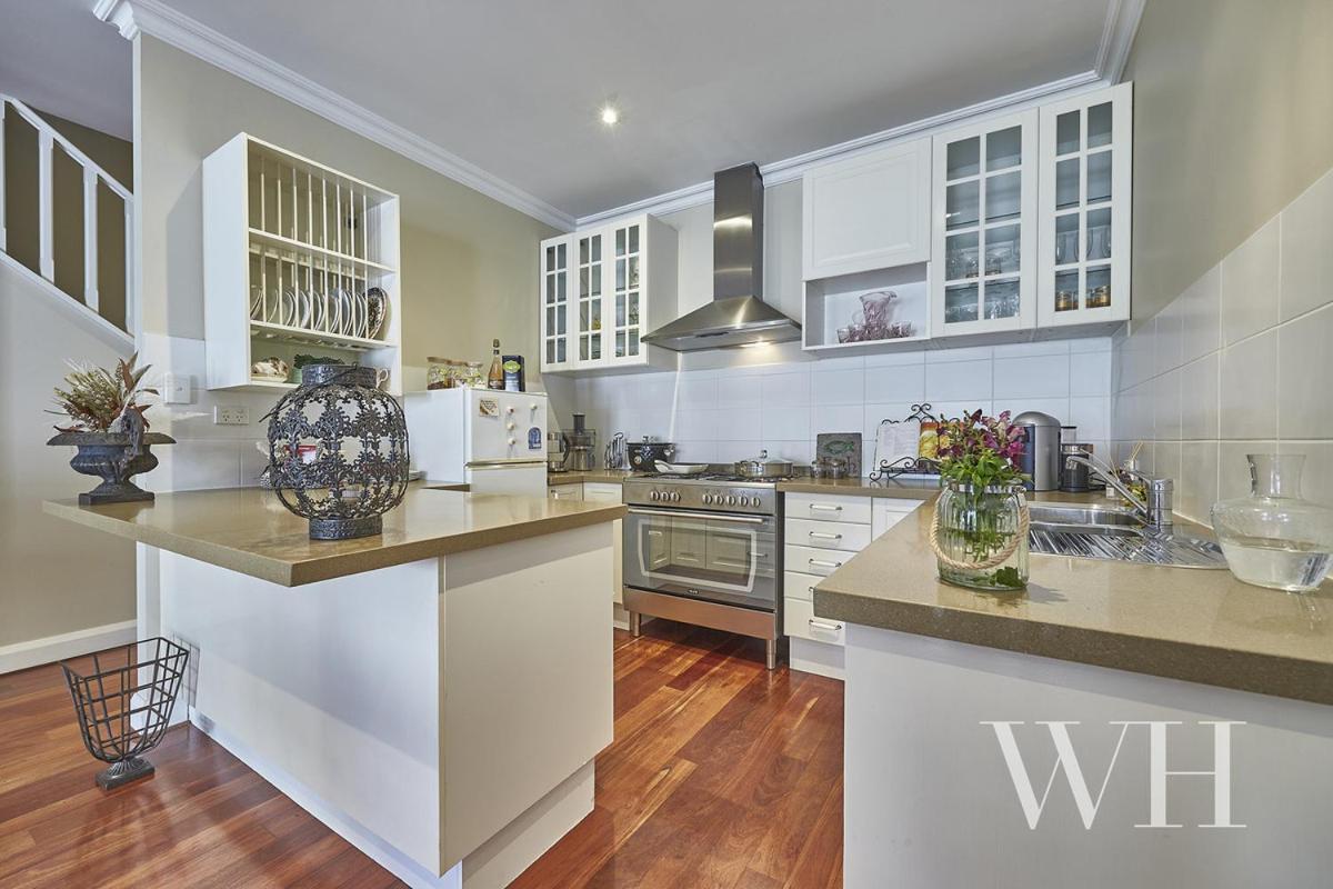 West Perth Arundels Boutique Accommodation מראה חיצוני תמונה